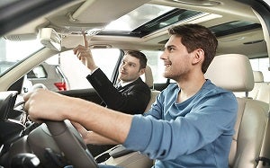 Schedule a test drive at Nissan Acayucan in Acayucan, Veracruz de Ignacio de la Llave.